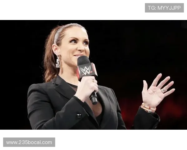 WWE凯莉凯莉在擂台上的精彩比赛瞬间回顾